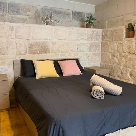 Serenity Qormi ภายนอก รูปภาพ